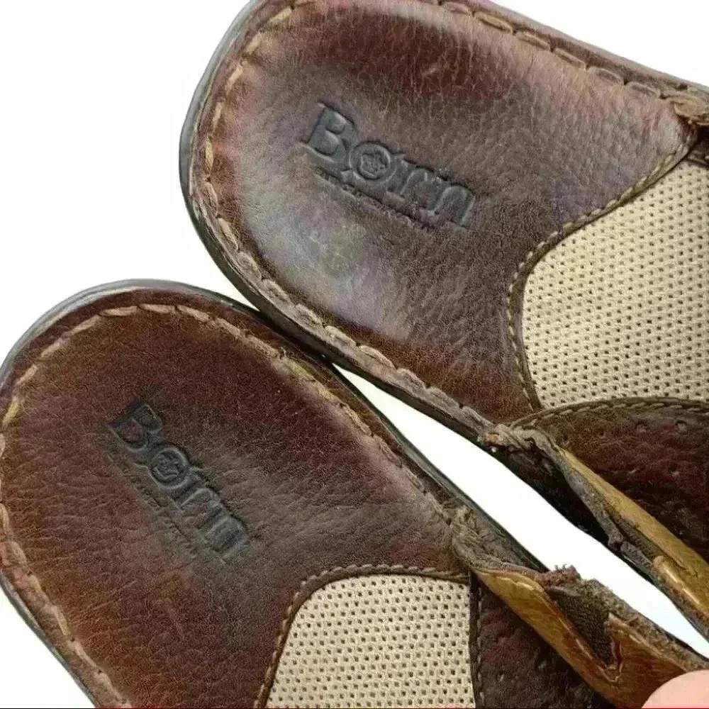 Born mens sandals sz 9 50 brown leather slip on